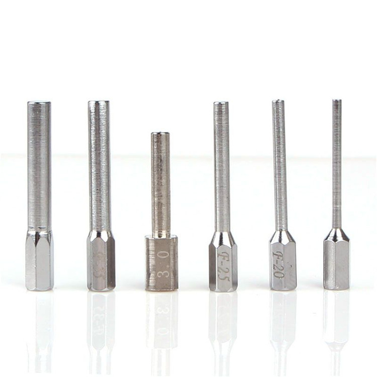 Gli accessori elettronici della sigaretta arrotolano il kit di utensili DIY Vaping che dell'argano di Vape il sotto ohm foggia le pinzette 6 - 1 in-